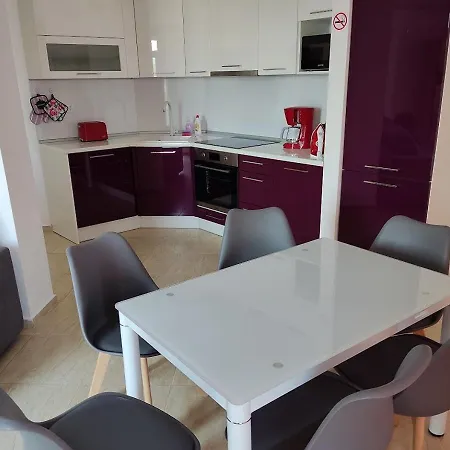 Marianne'S Luxury One Bed Apart サニービーチ